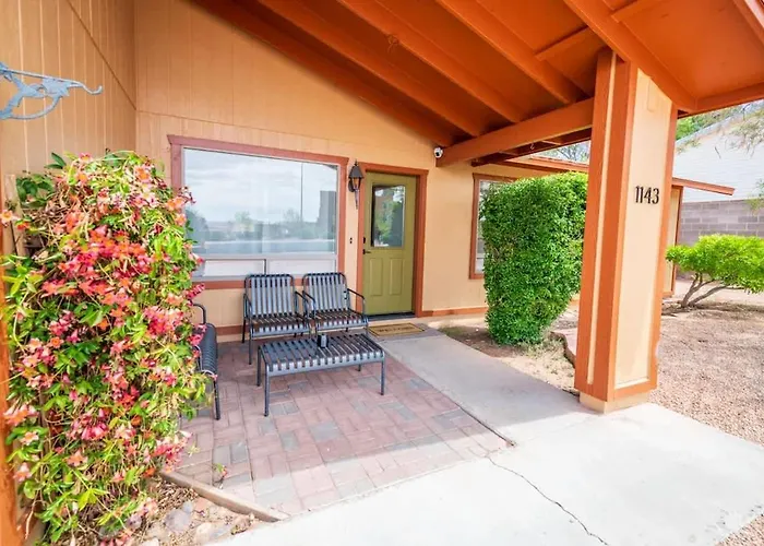 Newly Remodeled Family Friendly *
